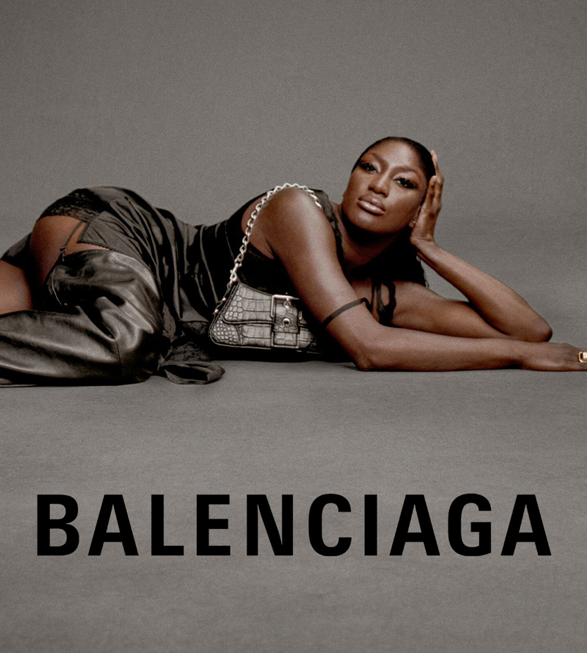 젠테스토어_Balenciaga